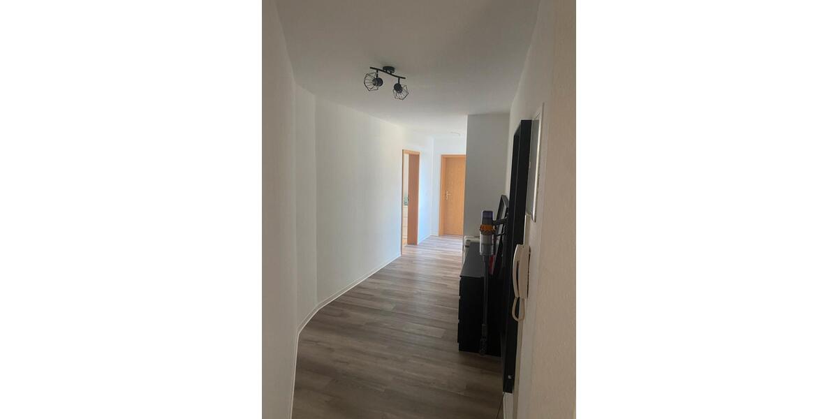 Dachgeschoßwohnung Dessau-Roßlau Roßlau - 3 Zimmer, 112 m&sup2;, 785&euro; | Angebot:25712320
