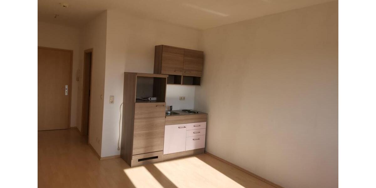 Etagenwohnung Ruhland - 1 Zimmer, 22 m&sup2;, 140&euro; | Angebot:25432191