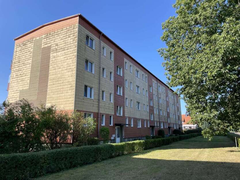 Wohnung zum Mieten in Berge 185 € 30.8 m² 1 zimmer