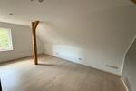 Mehrfamilienhaus, Wohnhaus Hüllhorst - 8 Zimmer, 244 m&sup2;, 2.140&euro; | Angebot:26533419