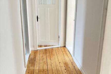Wohnung Bremerhaven Lehe - 3 Zimmer, 55 m&sup2;, 450&euro; | Angebot:26613894