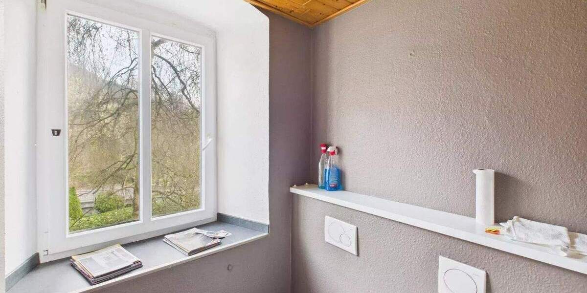 Gewerbeobjekt Waxweiler - 5 Zimmer, 540&euro; | Angebot:25897920