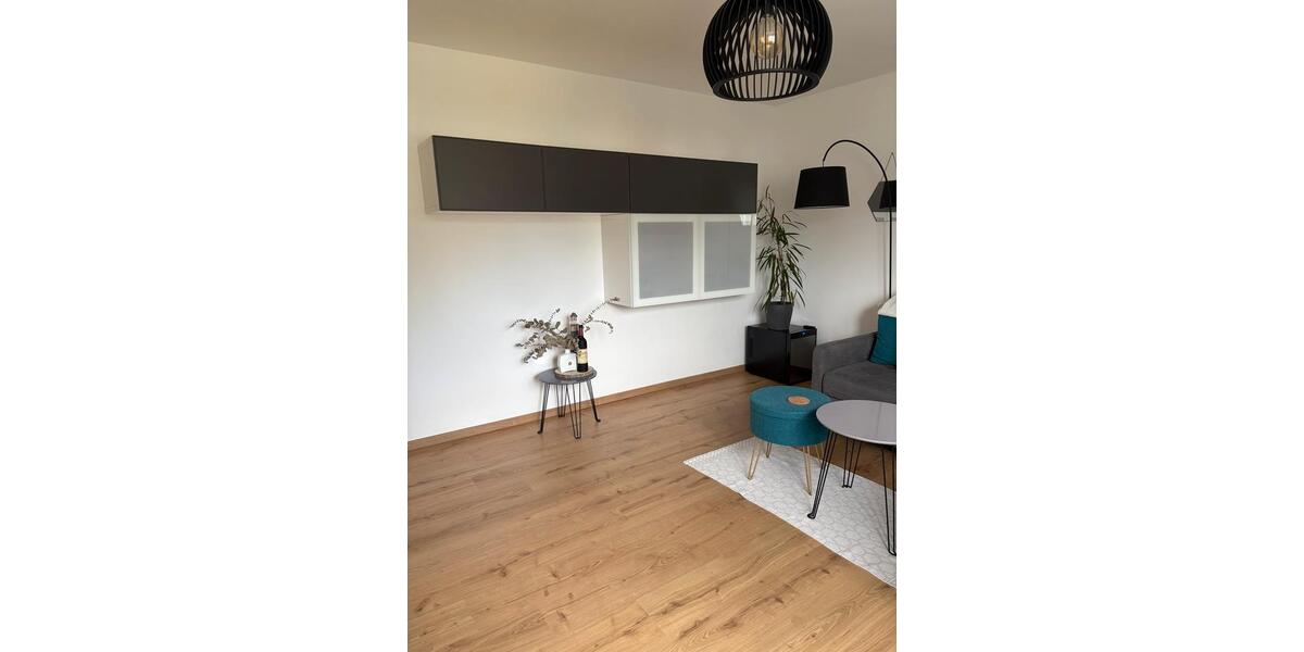 Wohnen auf Zeit Rosenheim Innenstadt - 1 Zimmer, 74 m&sup2;, 450&euro; | Angebot:26042752