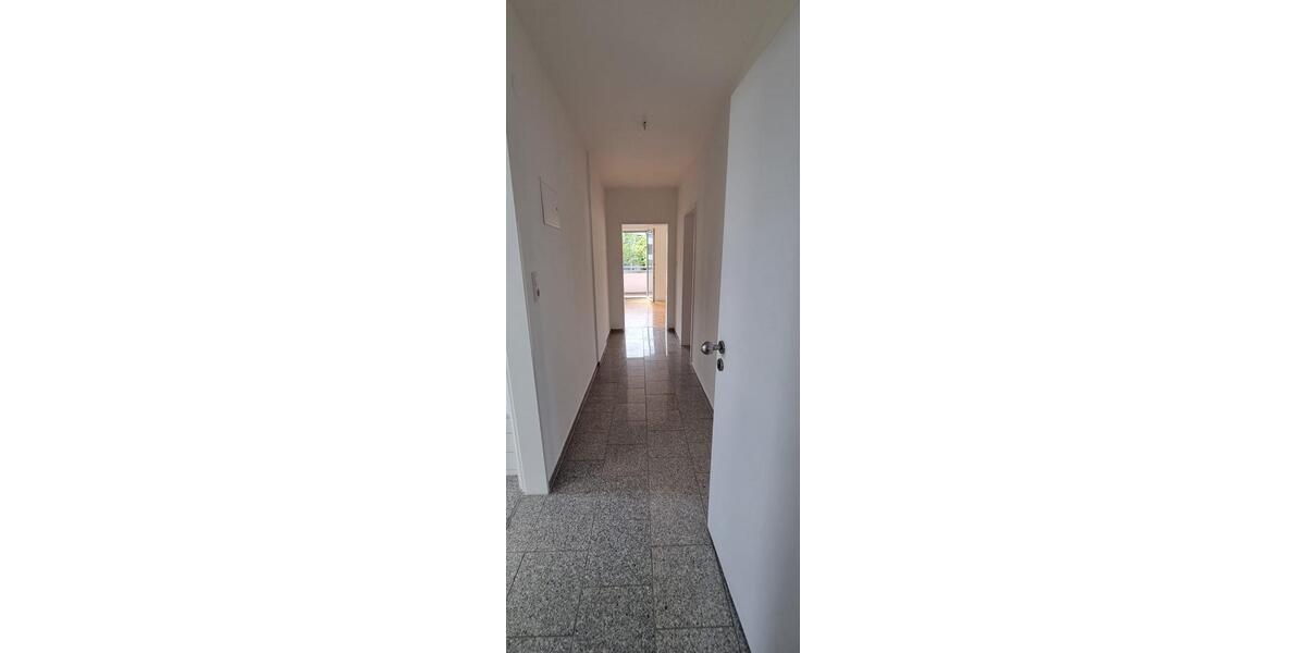 Etagenwohnung Butjadingen - 4 Zimmer, 12 m&sup2;, 400&euro; | Angebot:25650319