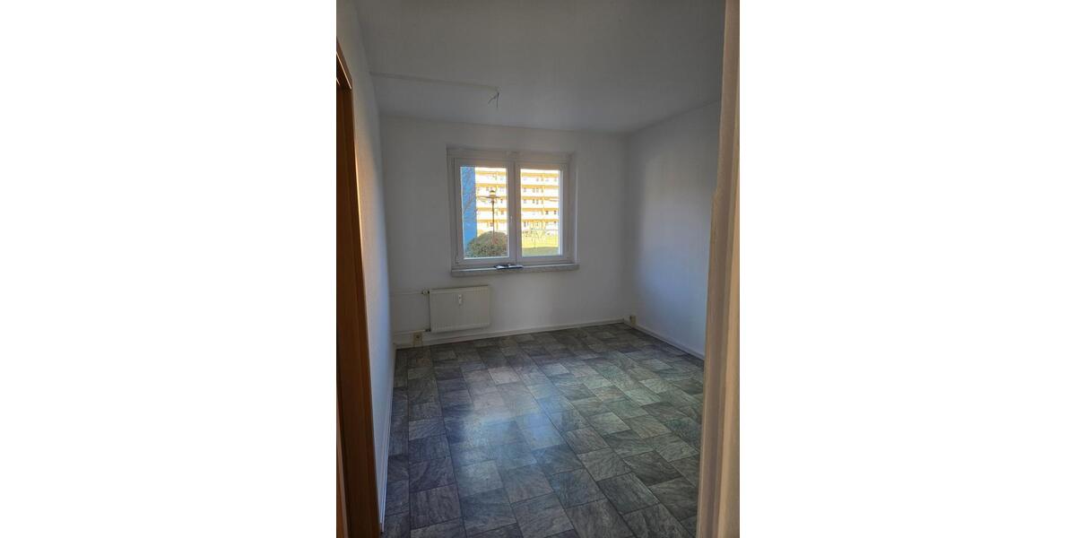 Etagenwohnung Stendal - 2 Zimmer, 70 m&sup2;, 368&euro; | Angebot:25417963