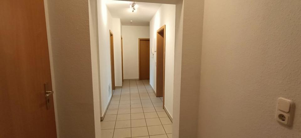 Dachgeschoßwohnung Mühlhausen (Thüringen) - 3 Zimmer, 86 m&sup2;, 520&euro; | Angebot:26440890