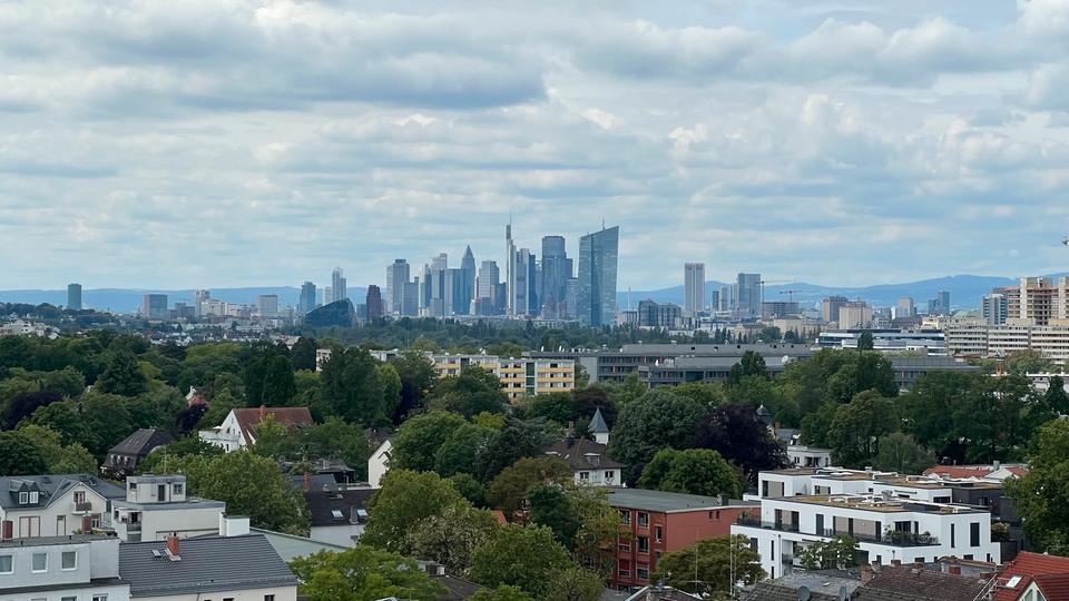 Etagenwohnung Frankfurt am Main Süd - 2 Zimmer, 54 m&sup2;, 1.450&euro; | Angebot:26705435