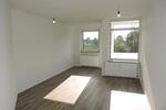 Renovierte 3-Zimmer- Wohnung mit großem Balkon frei!
