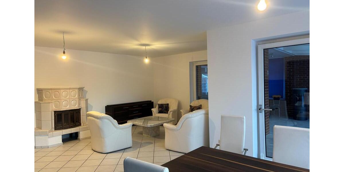 Erdgeschoßwohnung Isenbüttel - 4 Zimmer, 180 m&sup2;, 1.400&euro; | Angebot:24495070