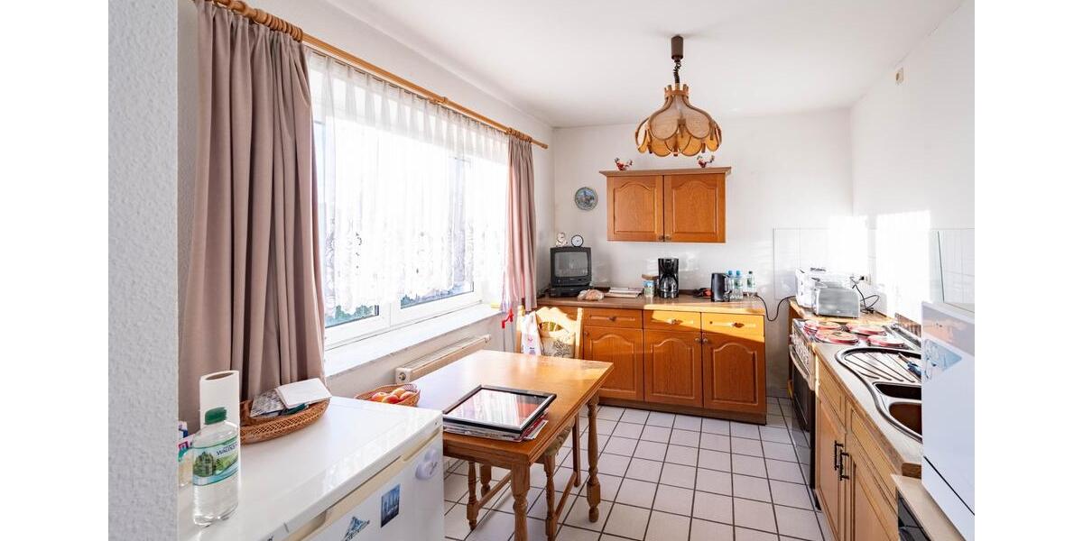 Große Zweizimmerwohnung mit tollem Ausblick im Arnstädter Süden 2 zimmer