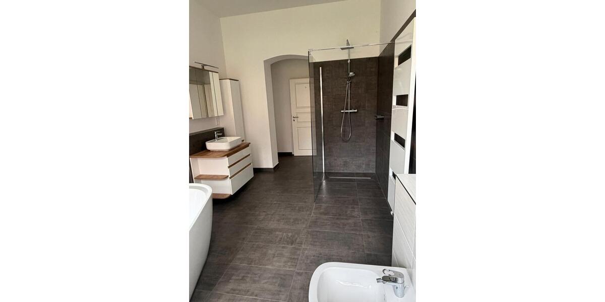 Hochparterre Neuruppin Alt Ruppin - 2 Zimmer, 91 m&sup2;, 997&euro; | Angebot:26481413