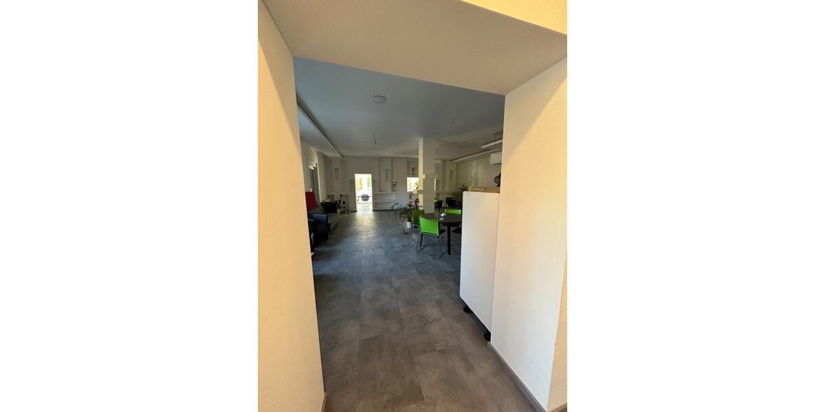 Gewerbeobjekt Neuried - 1.600&euro; | Angebot:26241755
