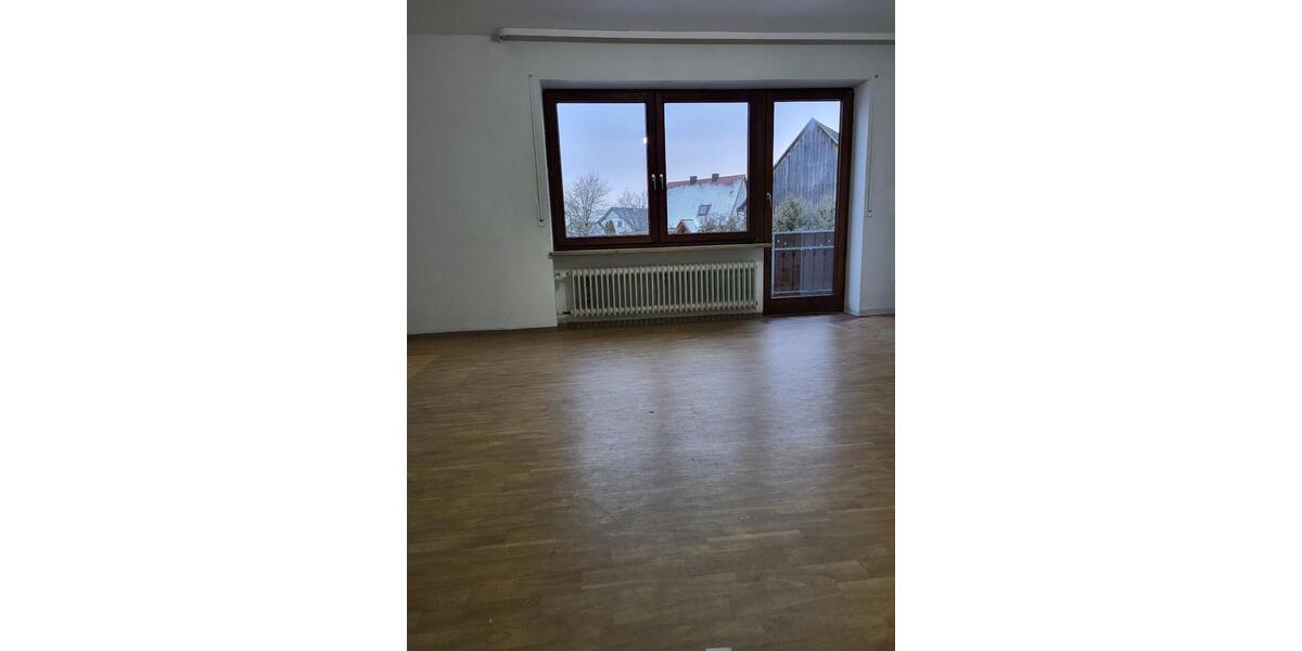 4 Räume incl. Küche und Bad zur befristeten Vermietung 2 zimmer