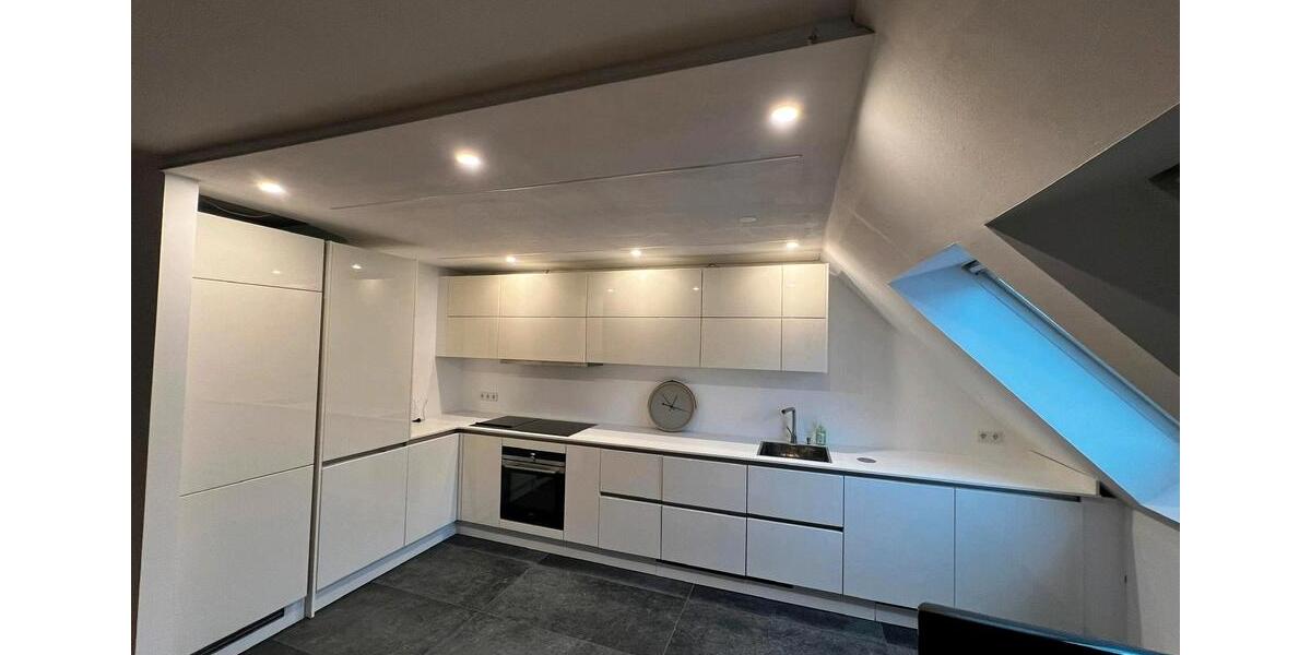 City-Lage 4 Zimmer-Maisonettewohnung- 4 Zimmer Wohnung 4 zimmer