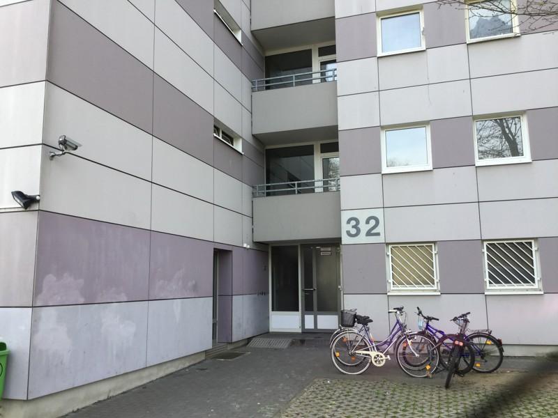 Sanierte 1 Zimmerwohnung mit Balkon zimmer