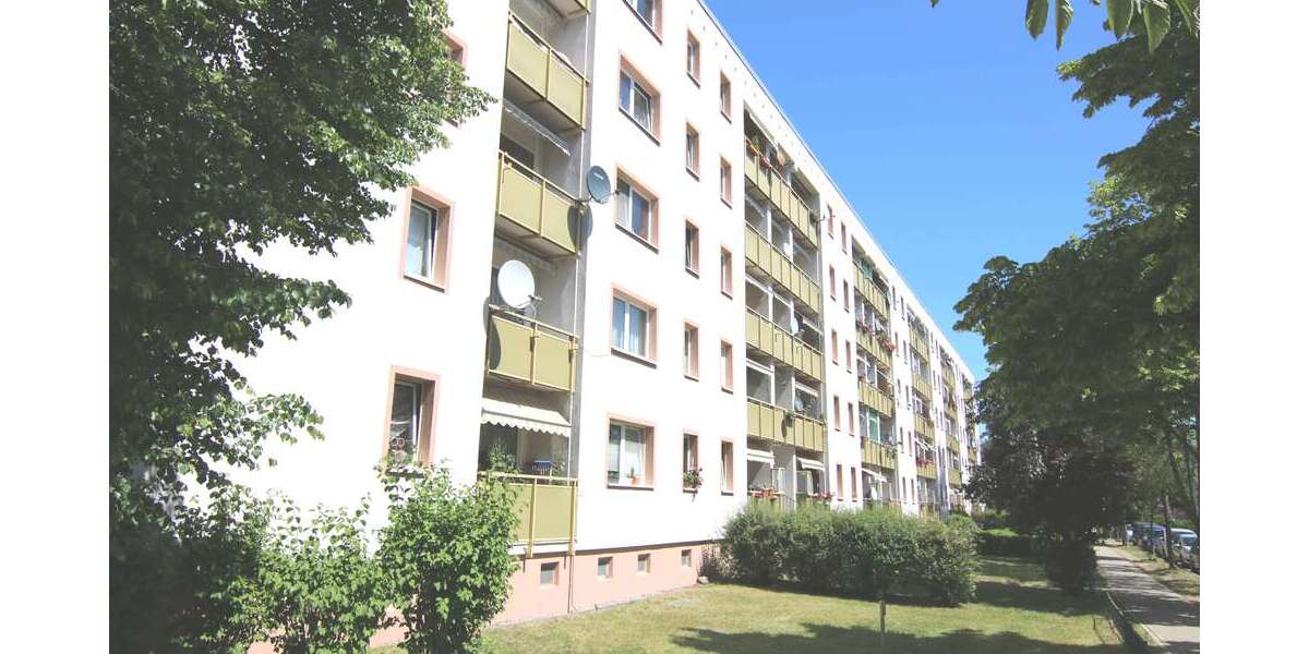 Etagenwohnung Schwerin Neu Zippendorf - 2 Zimmer, 47 m&sup2;, 267&euro; | Angebot:12441063
