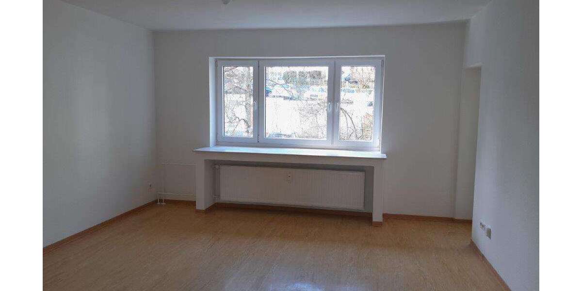 Etagenwohnung Netphen - 3 Zimmer, 76 m&sup2;, 487&euro; | Angebot:27231303