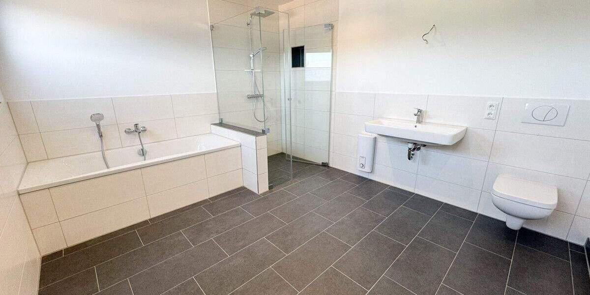 Reihenendhaus Raschau-Markersbach Raschau - 5 Zimmer, 160 m&sup2;, 1.400&euro; | Angebot:25688310