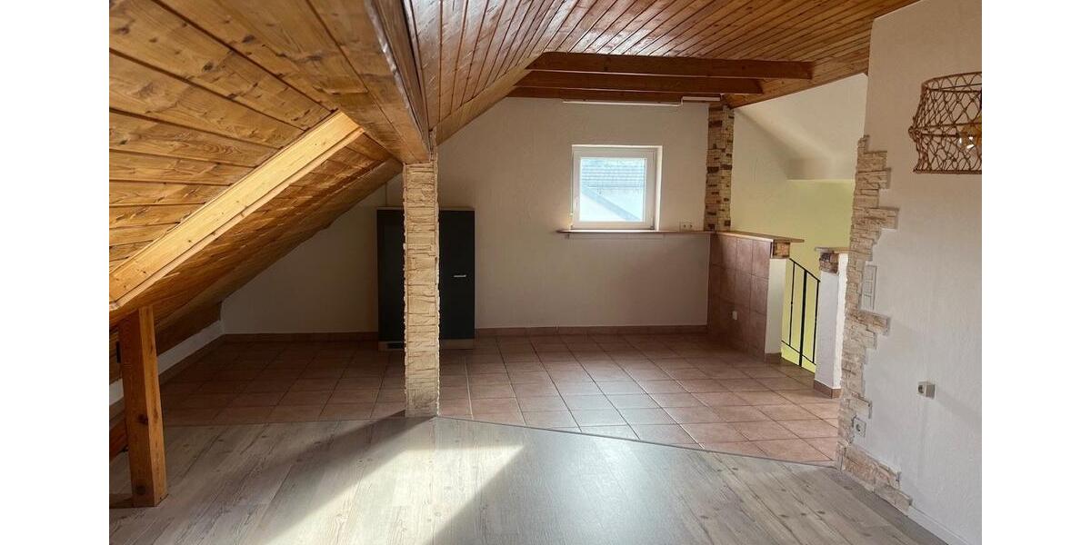 Dachgeschoßwohnung Beilngries - 1 Zimmer, 63 m&sup2;, 550&euro; | Angebot:26676123