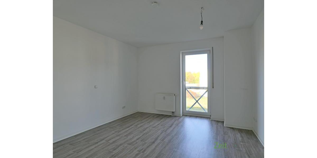 (12537_21) MGN: ruhige 2-Zimmer Wohnung mit Balkon und Aufzug, Kabel-TV und Hausmeisterdienste inklusive - Etagenwohnung Meiningen | Angebot:26972345