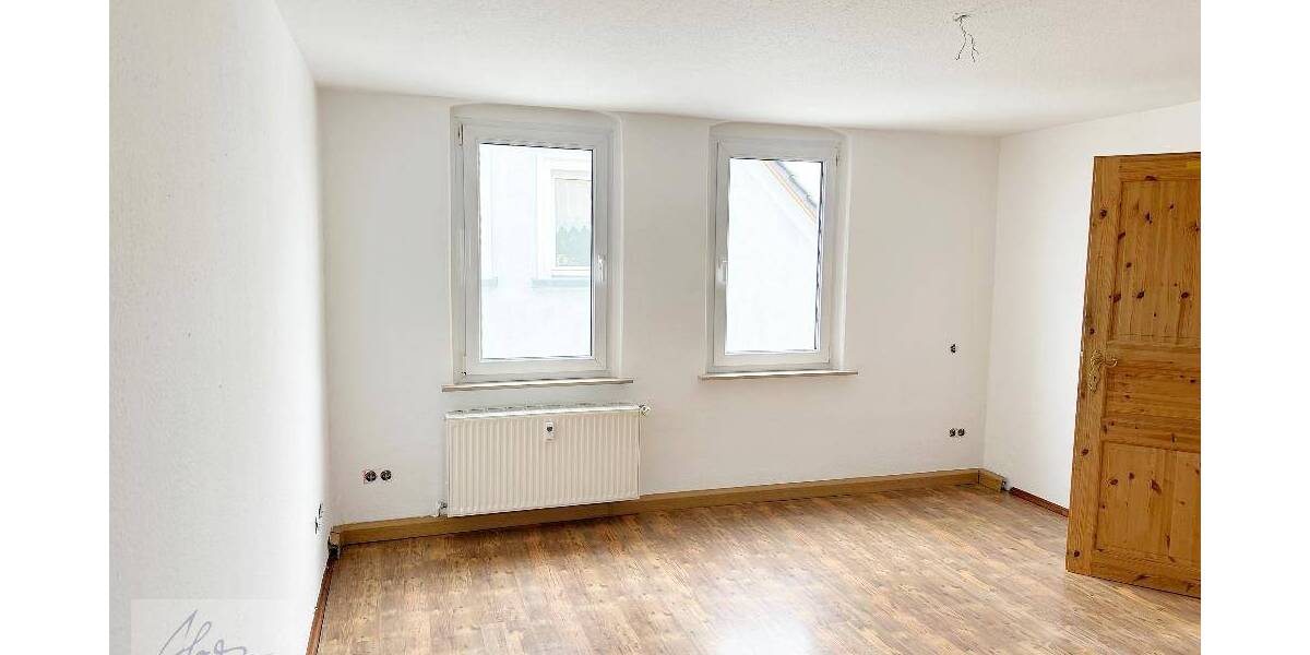 Etagenwohnung Riesa Gröba - 6 Zimmer, 127 m&sup2;, 950&euro; | Angebot:26556321