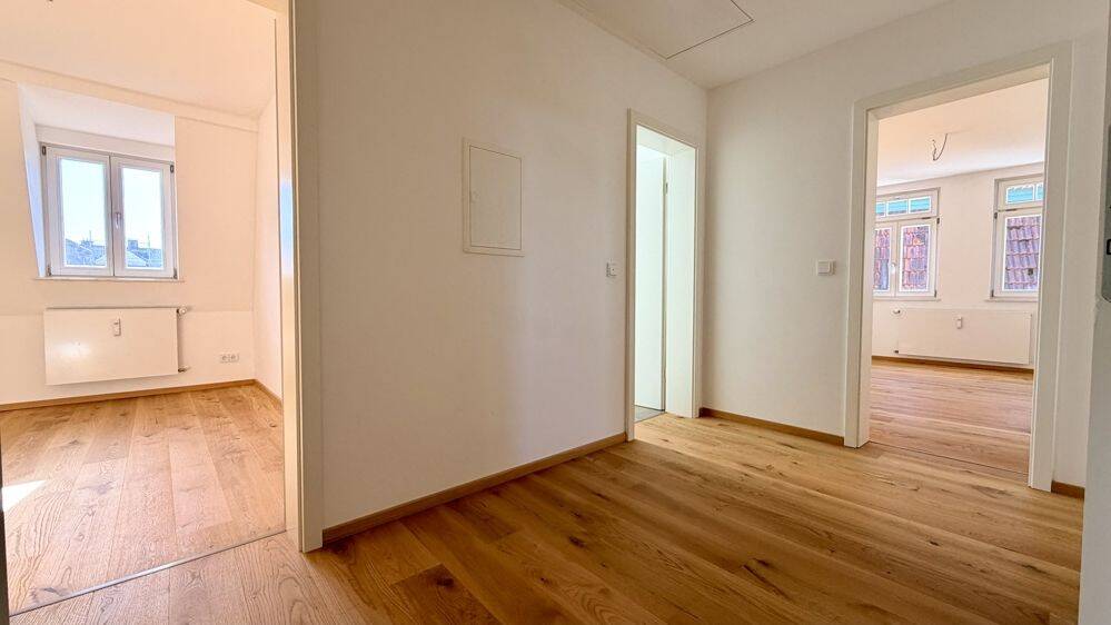 Etagenwohnung Coburg - 4 Zimmer, 85 m&sup2;, 810&euro; | Angebot:26796708