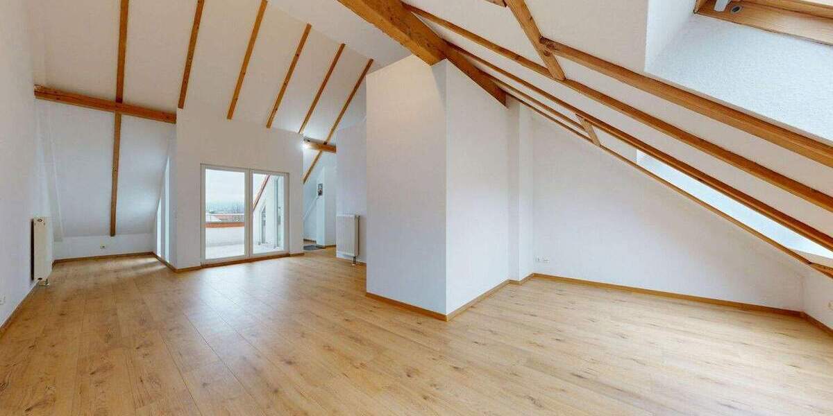 Reihenmittelhaus Frankfurt am Main Preungesheim - 5 Zimmer, 226 m&sup2;, 2.950&euro; | Angebot:25152532