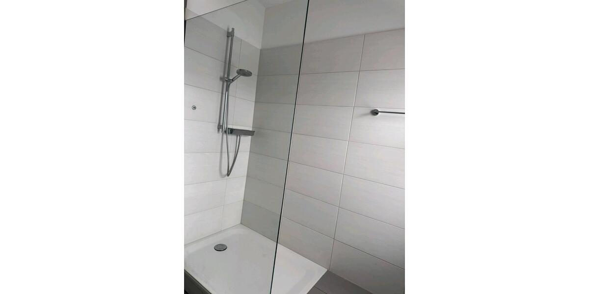 Dachgeschoßwohnung Pohlheim - 4 Zimmer, 105 m&sup2;, 1.450&euro; | Angebot:25058021