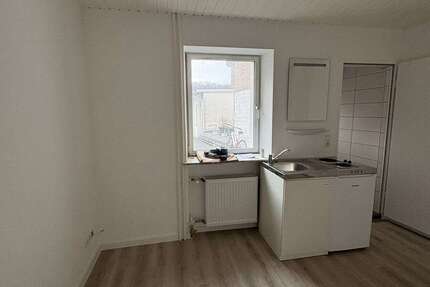 Wohnung zum Mieten in Koblenz 210 € 13.28 m² 1 zimmer