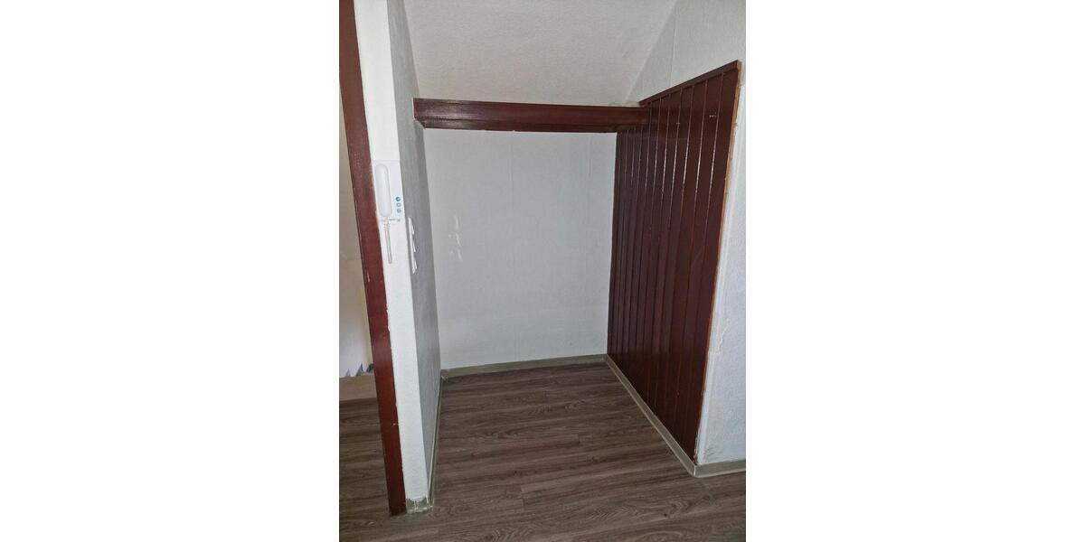 Dachgeschoßwohnung Michelstadt - 4 Zimmer, 110 m&sup2;, 850&euro; | Angebot:25405396