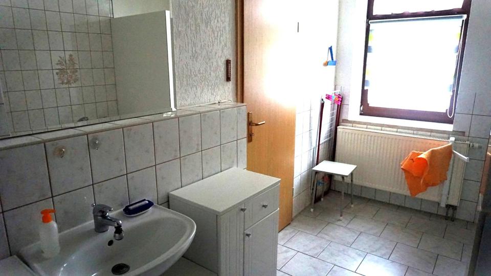 Erdgeschoßwohnung Johanngeorgenstadt - 2 Zimmer, 54 m&sup2;, 275&euro; | Angebot:26035277