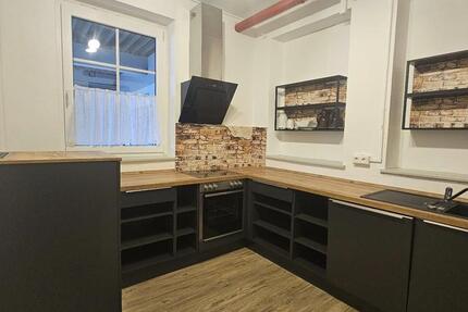 Lagerhalle mit Büro in Geislingen-Binsdorf zu vermieten ab sofort zimmer