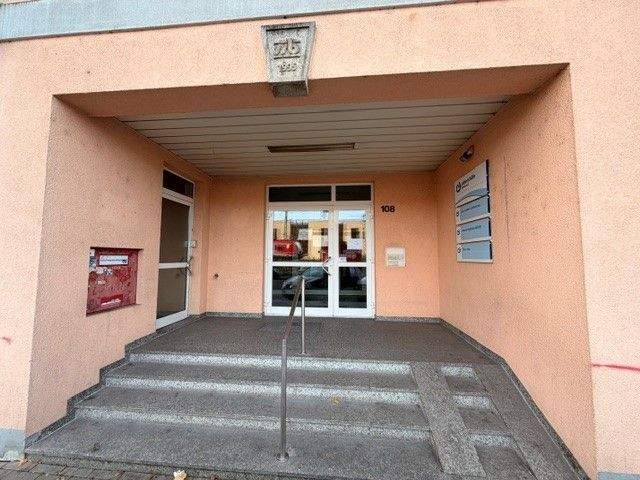 Gewerbeobjekt Fürth Südstadt - 5 Zimmer, 187 m&sup2;, 1.870&euro; | Angebot:24594252