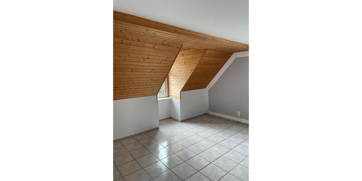 Dachgeschoßwohnung Quedlinburg Gernrode - 1 Zimmer, 58 m&sup2;, 350&euro; | Angebot:25720972