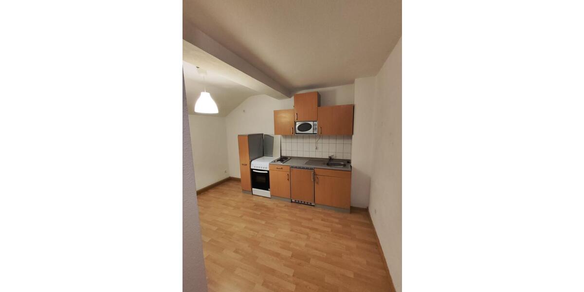 Dachgeschoßwohnung Amt Creuzburg - 1 Zimmer, 36 m&sup2;, 250&euro; | Angebot:23813348