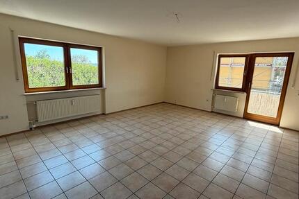 Wohnung Essenbach - 4 Zimmer, 103 m&sup2;, 1.250&euro; | Angebot:26413742