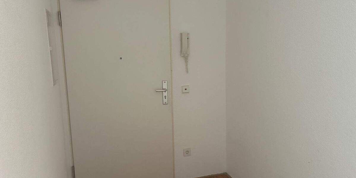 Etagenwohnung Weißenfels - 3 Zimmer, 109 m&sup2;, 800&euro; | Angebot:24990147