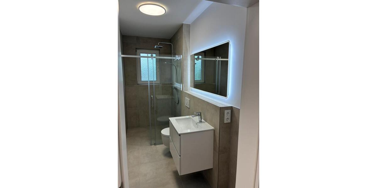 Etagenwohnung Essen Südviertel - 3 Zimmer, 85 m&sup2;, 2.000&euro; | Angebot:26561678
