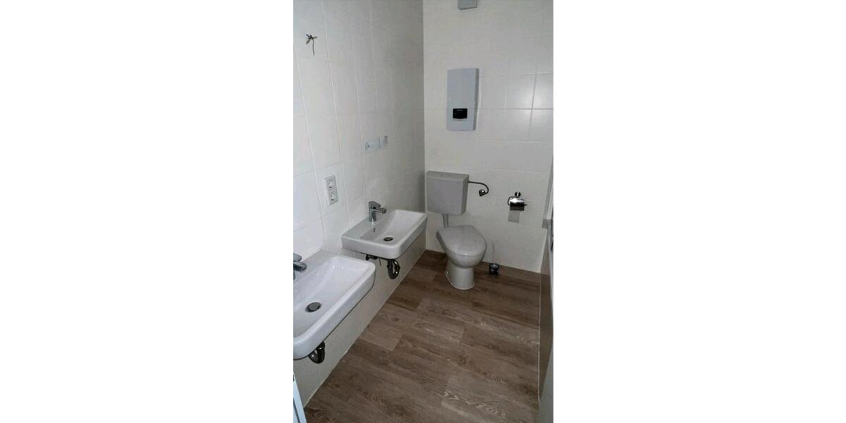 Etagenwohnung Wetzlar Dutenhofen - 4 Zimmer, 90 m&sup2;, 1.100&euro; | Angebot:24844426