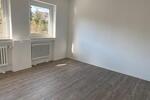 Renovierte 3-Zimmerwohnung in guter Lage zimmer