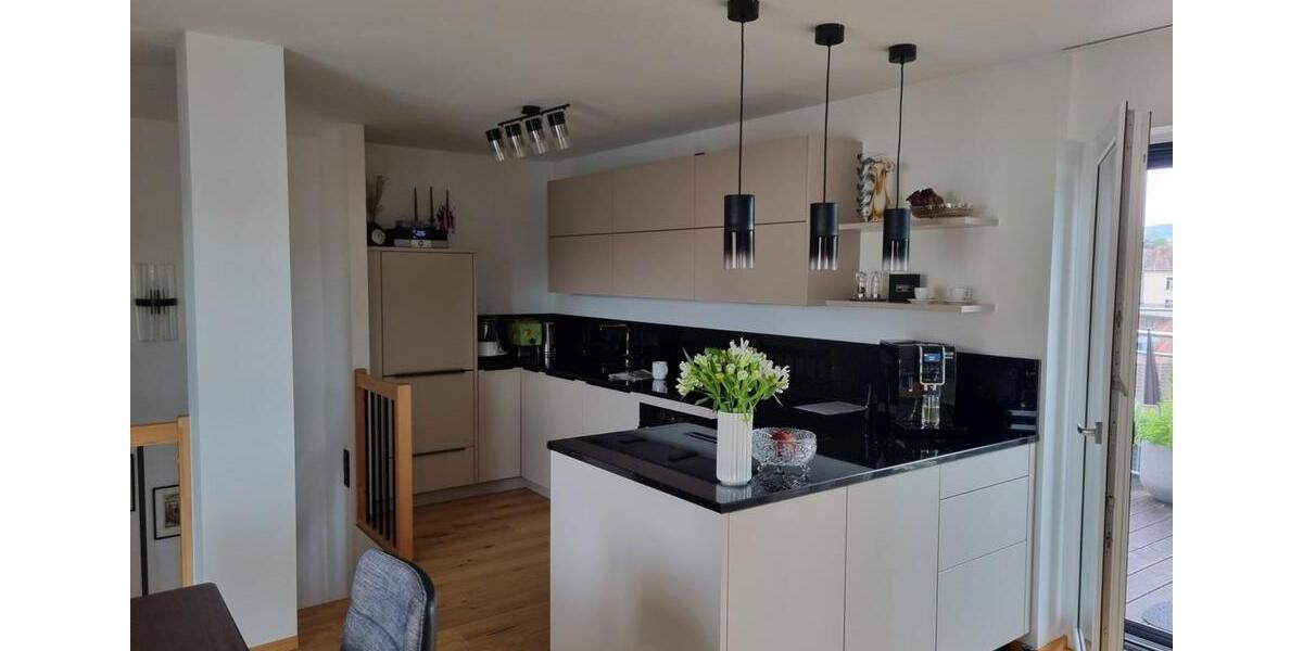 Einfamilienhaus Viechtach - 2 Zimmer, 96 m&sup2;, 1.100&euro; | Angebot:25058095