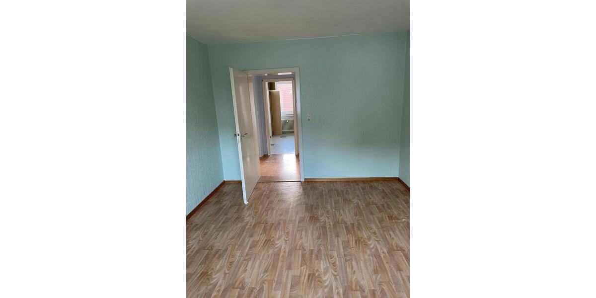 Etagenwohnung Bad Nenndorf - 3 Zimmer, 72 m&sup2;, 612&euro; | Angebot:25962463