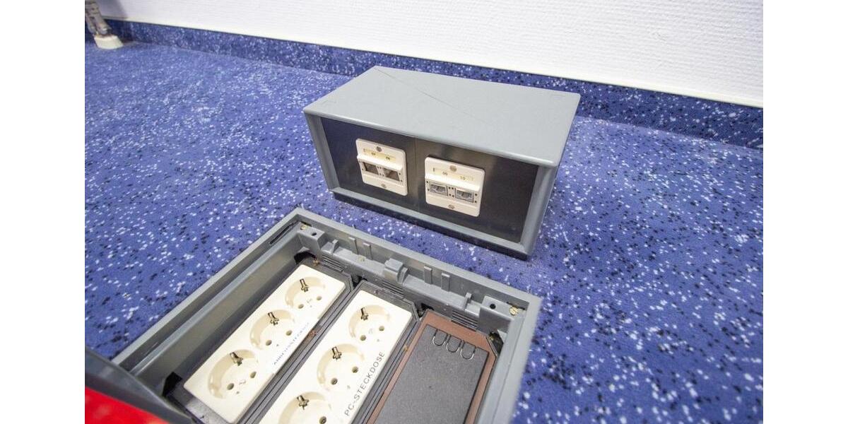 Büro-, oder-Praxisräume 143M² zentral in Ostrach zimmer