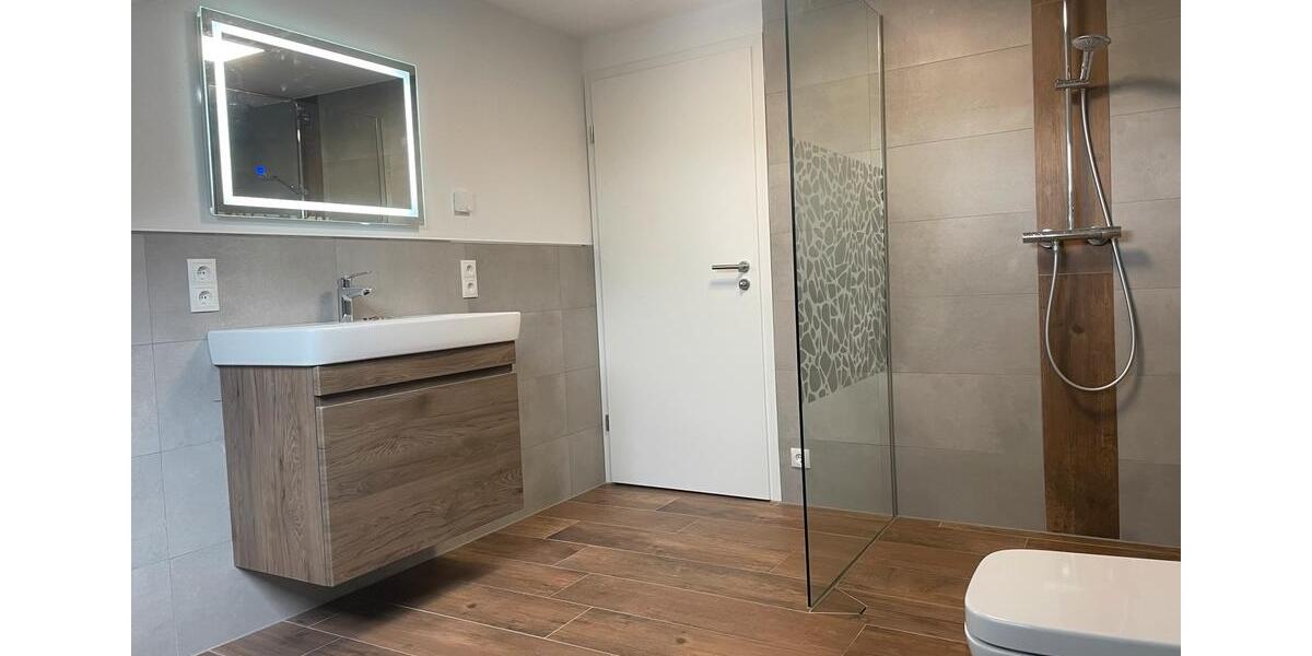 Neu sanierte 4,5 ZKB Wohnung in Kaiserslautern-Erfenbach 4 zimmer