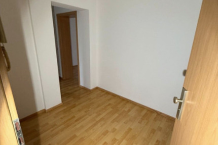Wohnung Gräfenhainichen - 3 Zimmer, 79 m&sup2;, 590&euro; | Angebot:25921877
