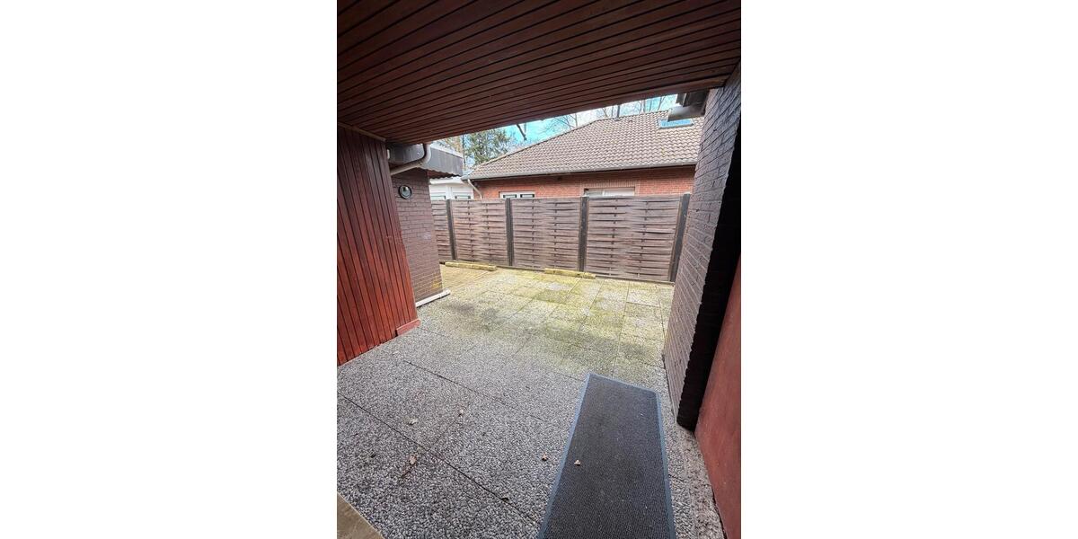 Etagenwohnung Saterland - 4 Zimmer, 150 m&sup2;, 1.000&euro; | Angebot:25351474