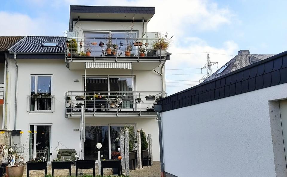 Erdgeschoßwohnung Saarlouis - 3 Zimmer, 117 m&sup2;, 1.260&euro; | Angebot:26365846