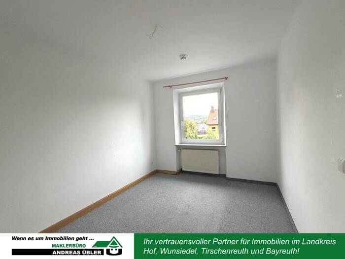 Etagenwohnung Selb - 3 Zimmer, 74 m&sup2;, 490&euro; | Angebot:23733432