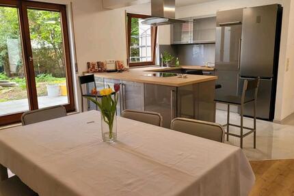 Wohnung Göppingen - 2.5 Zimmer, 72 m&sup2;, 1.100&euro; | Angebot:26691648