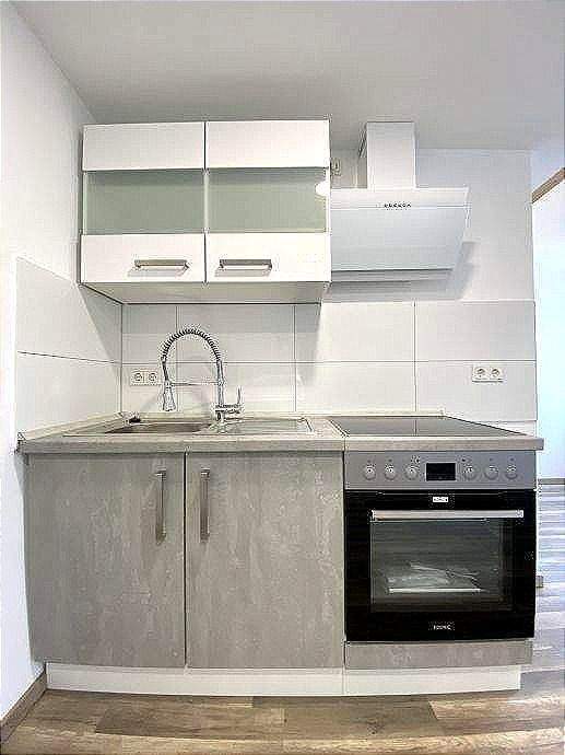 Frei ab 01.10.2025 Nur für 1 Person Trier-Süd 1-Zimmer-Erdgeschoßwohnung Einbauküche Dusche ohne BalkonTerrasse